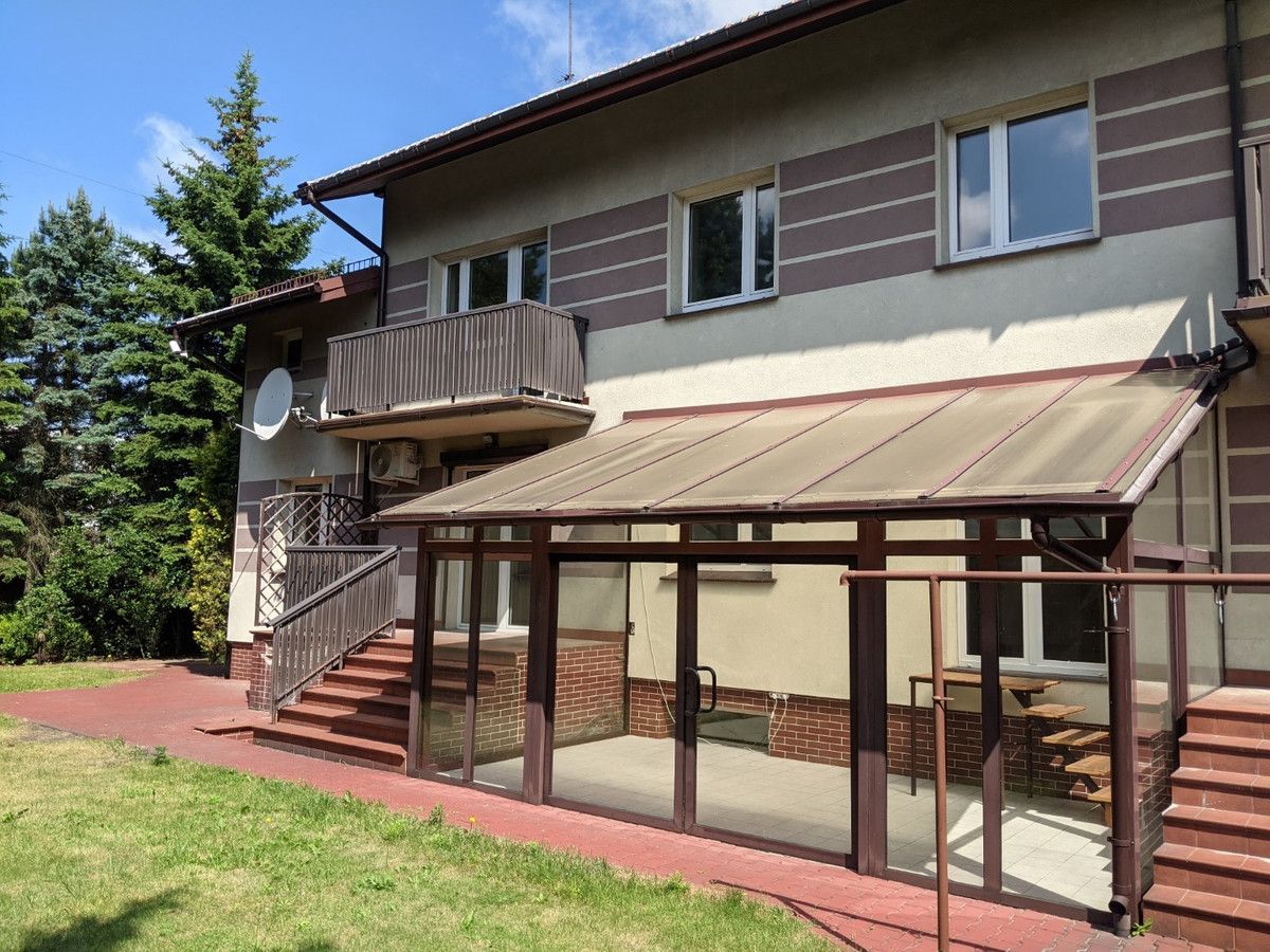 dom szeregowy, 6 pokoi Częstochowa Tysiąclecie, ul. Obrońców Poczty Gdańskiej. Zdjęcie 4