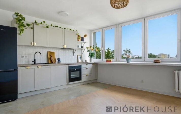 Mieszkanie 2-pokojowe Warszawa Praga-Południe, al. Stanów Zjednoczonych. Zdjęcie 1