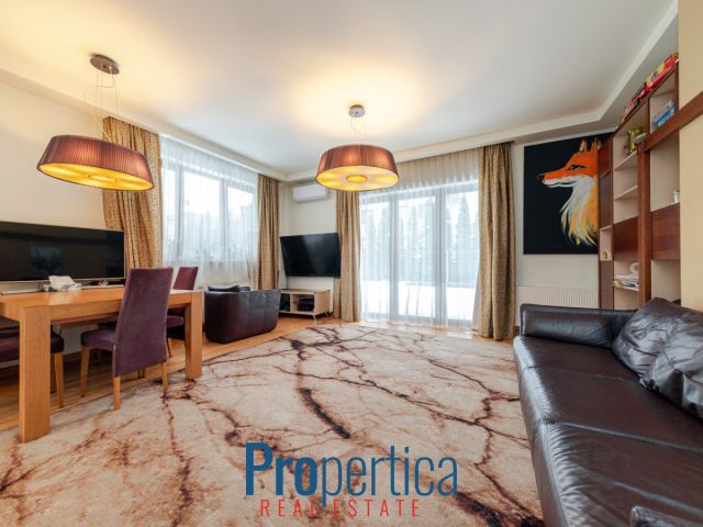 bliźniak, 7 pokoi Warszawa Wawer, ul. Liliowa. Zdjęcie 1