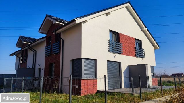 bliźniak, 4 pokoje Marcinkowice, ul. Spacerowa. Zdjęcie 1