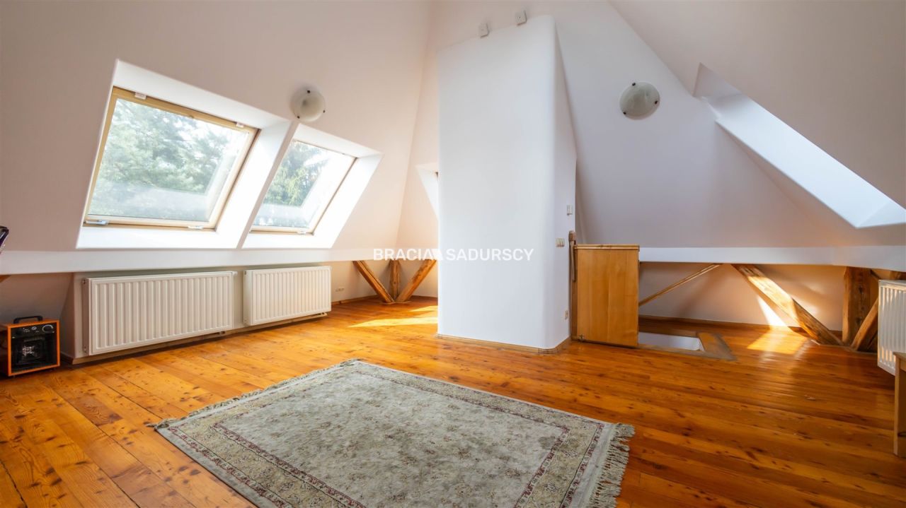 dom wolnostojący, 13 pokoi Kraków Prądnik Czerwony, ul. Pocieszka. Zdjęcie 35