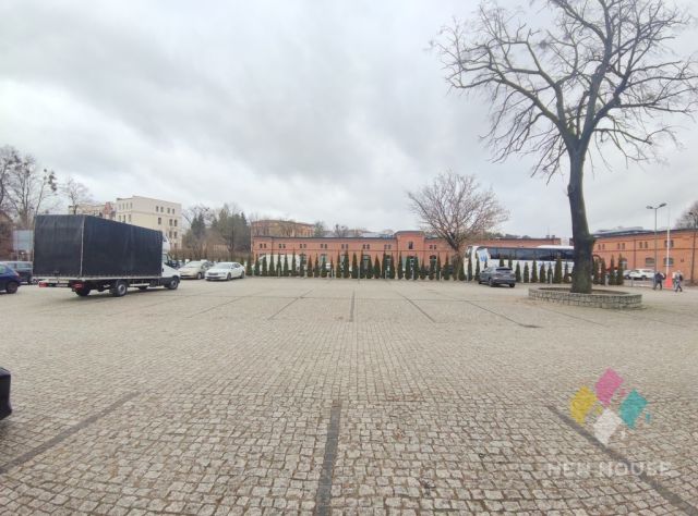 Nieruchomość komercyjna Olsztyn, ul. Marka Kotańskiego. Zdjęcie 9