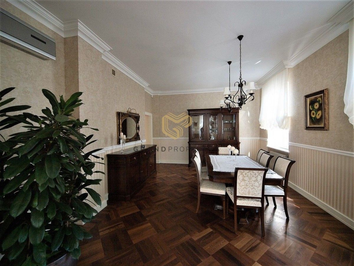 dom wolnostojący, 10 pokoi Konstancin-Jeziorna. Zdjęcie 10