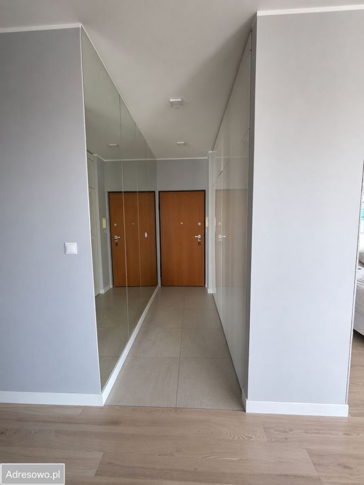 Mieszkanie 3-pokojowe Warszawa Wilanów, ul. Księdza Prymasa Augusta Hlonda. Zdjęcie 5