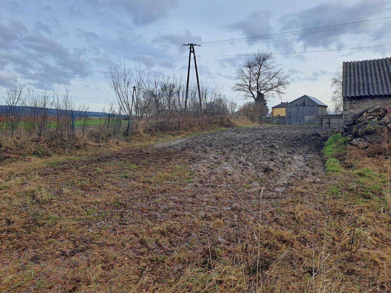 Działka budowlana Piórków. Zdjęcie 4