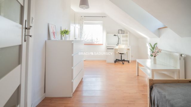 dom wolnostojący, 6 pokoi Gnatowice. Zdjęcie 17