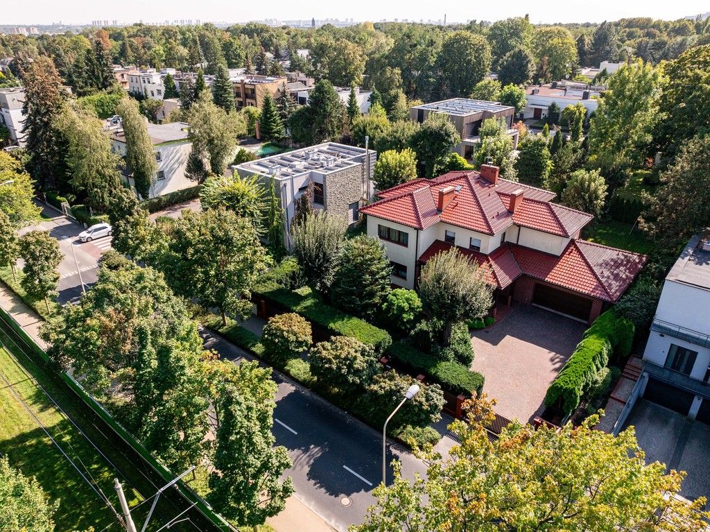 dom wolnostojący, 7 pokoi Poznań, ul. Winogrady