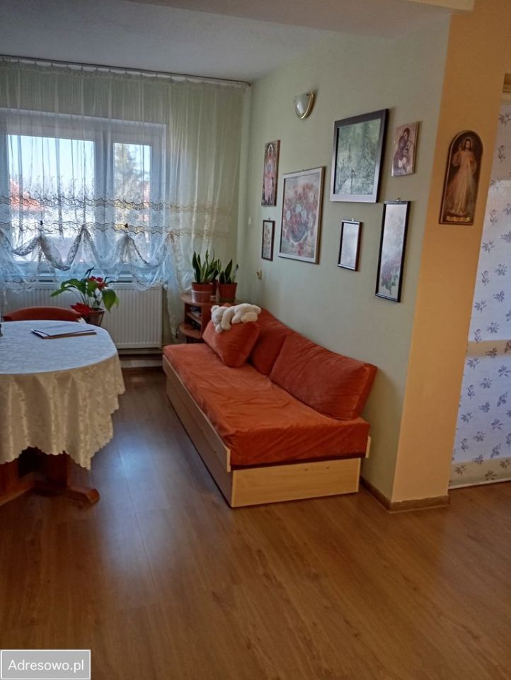 Mieszkanie 2-pokojowe Wiązów. Zdjęcie 1