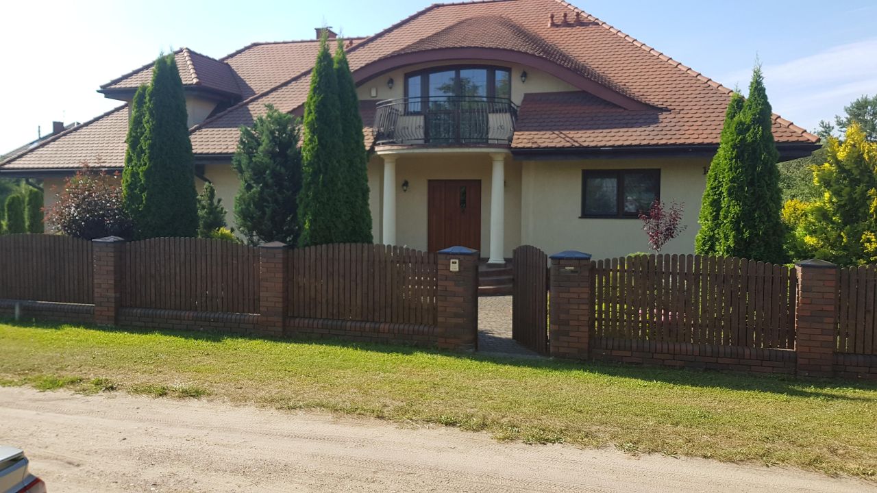 dom wolnostojący, 6 pokoi Grabówka, ul. Sadowa