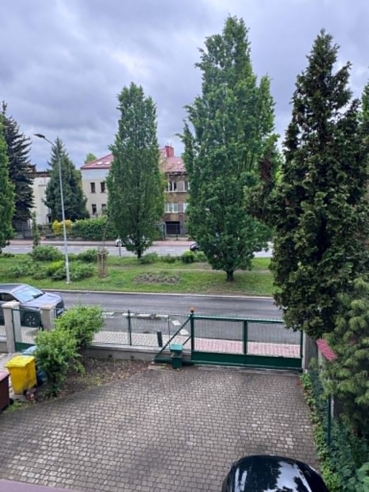 Biuro Kraków Grzegórzki, al. płk. Władysława Beliny-Prażmowskiego. Zdjęcie 2