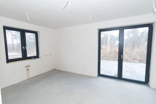 dom wolnostojący, 4 pokoje Ostrowiec Świętokrzyski, ul. Stefana Żeromskiego. Zdjęcie 11