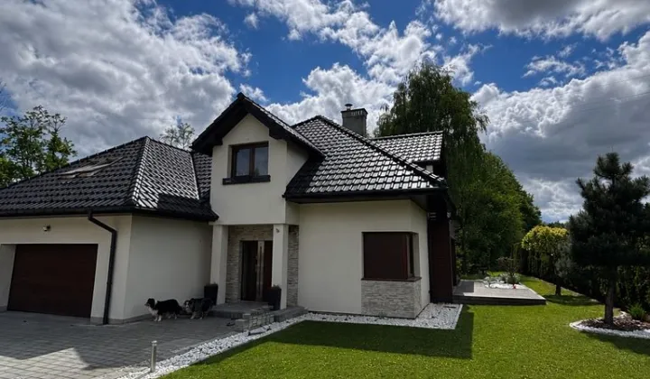 dom wolnostojący, 10 pokoi Czechowice-Dziedzice, ul. Słowicza