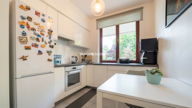 Mieszkanie 2-pokojowe Kraków Dębniki, ul. dr. Jana Piltza. Zdjęcie 4