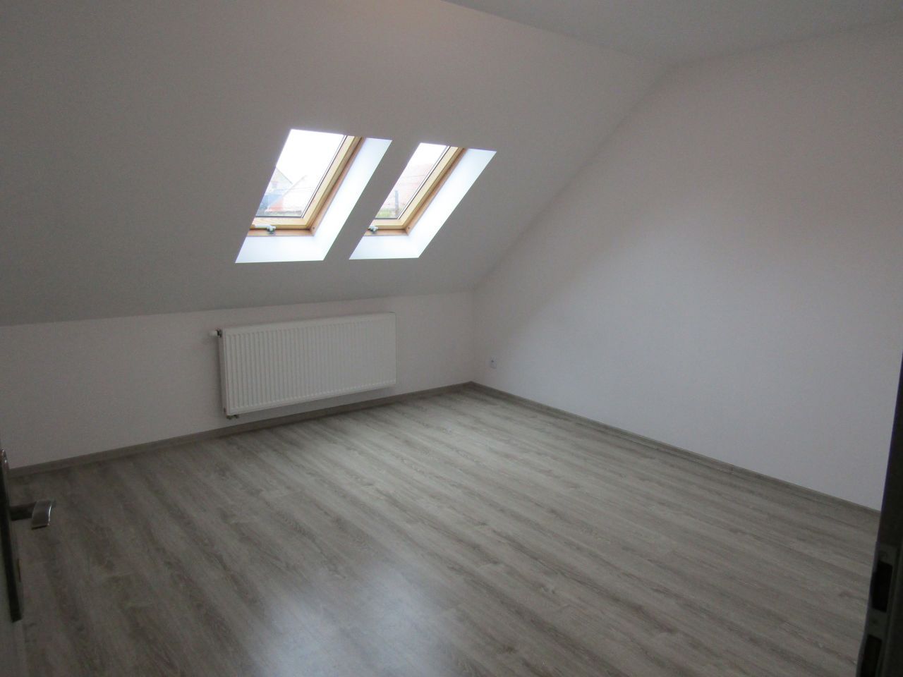 Mieszkanie 4-pokojowe Olszowa, ul. Wiejska. Zdjęcie 13