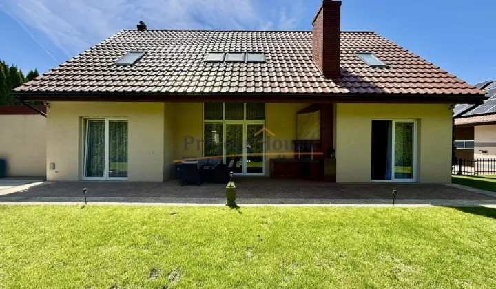 dom wolnostojący, 7 pokoi Łódź Widzew, ul. Pomorska