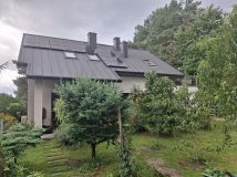 dom wolnostojący, 6 pokoi Jedlicze A, ul. Szkolna. Zdjęcie 1