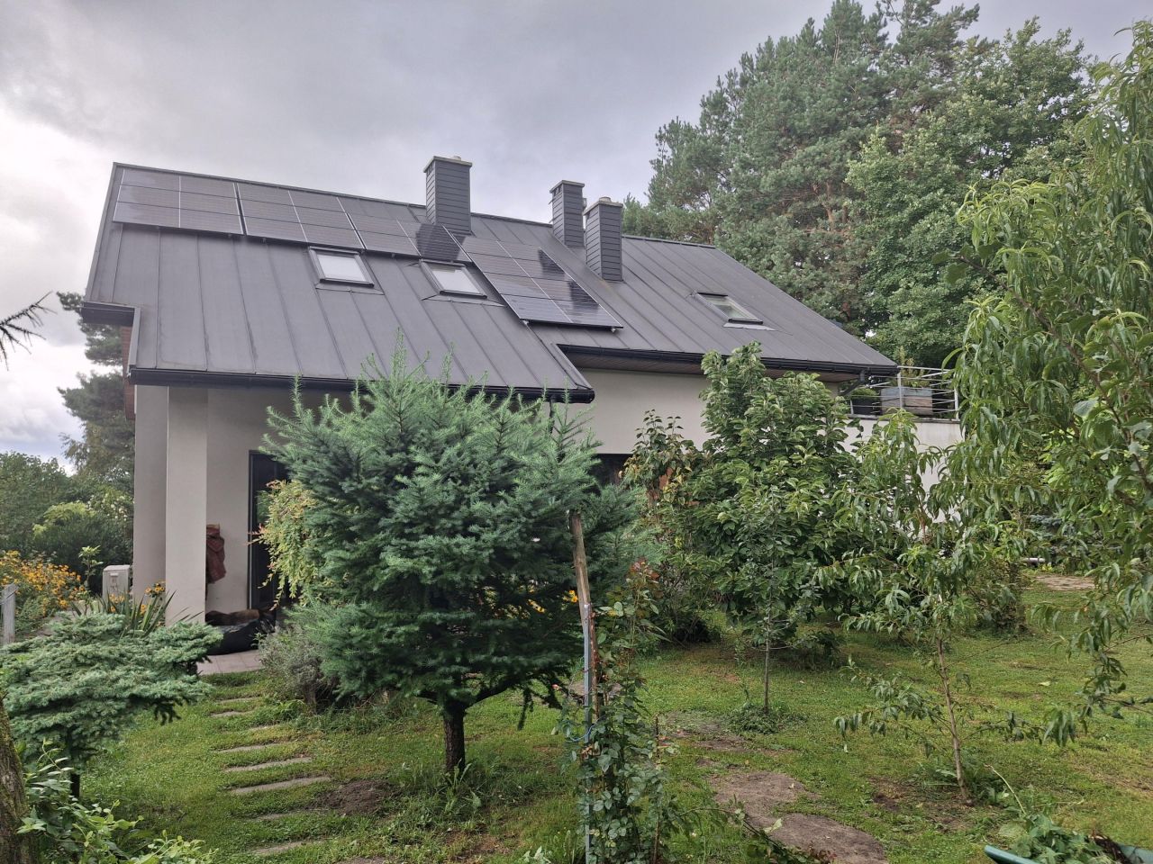 dom wolnostojący, 6 pokoi Jedlicze A, ul. Szkolna. Zdjęcie 2