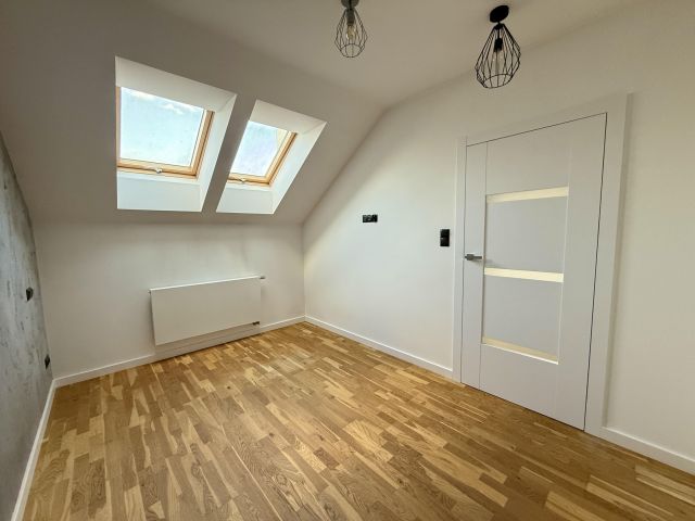 Mieszkanie 3-pokojowe Skawina, ul. Leśna. Zdjęcie 5