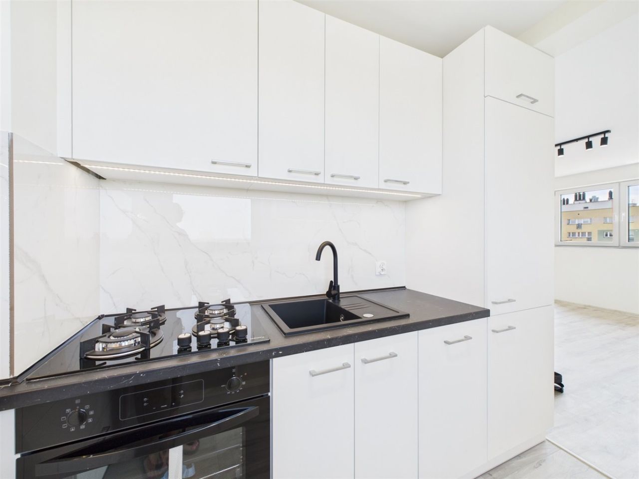 Mieszkanie 2-pokojowe Dąbrowa Górnicza Reden , ul. Mikołaja Kopernika. Zdjęcie 6