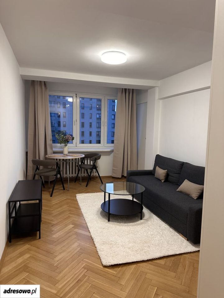 Mieszkanie 2-pokojowe Warszawa Muranów, al. Jana Pawła II. Zdjęcie 1