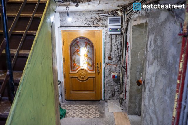 dom wolnostojący, 10 pokoi Piekary Śląskie Centrum, ul. Franciszka Żwirki. Zdjęcie 17