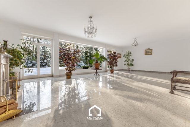 dom wolnostojący, 9 pokoi Konstancin-Jeziorna. Zdjęcie 3