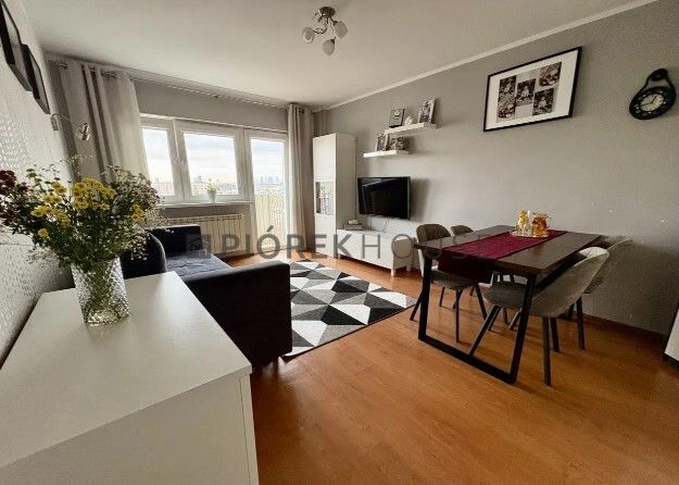 Mieszkanie 3-pokojowe Warszawa Bielany, ul. Jana Kochanowskiego. Zdjęcie 1