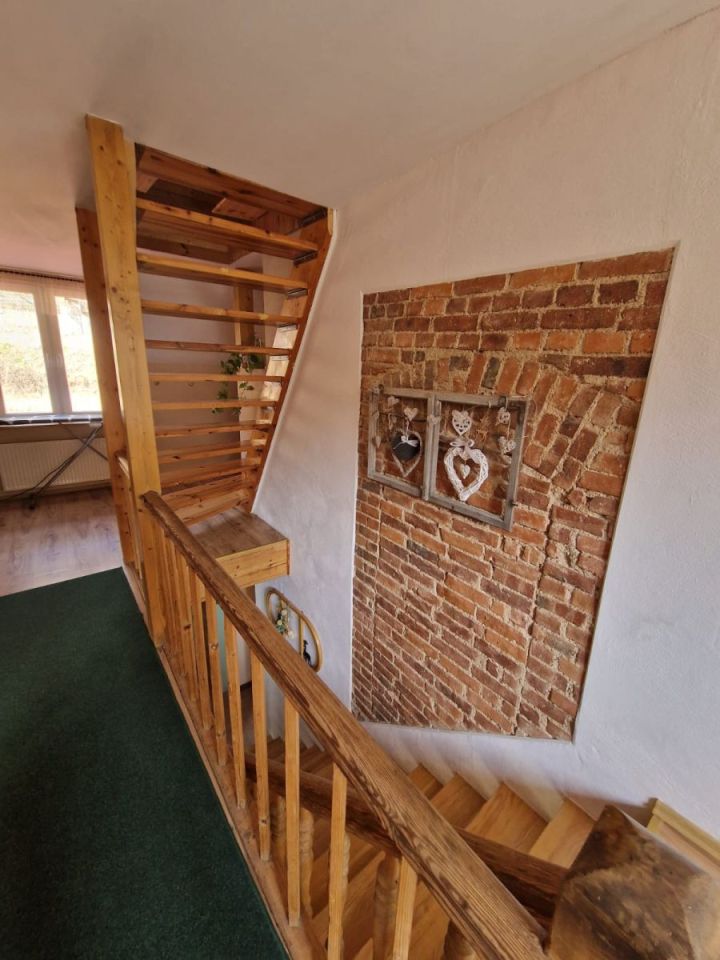 dom wolnostojący, 9 pokoi Jelenia Góra Jagniątków. Zdjęcie 7