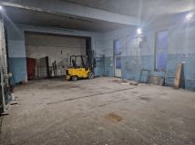 Hala/magazyn Warpalice. Zdjęcie 4