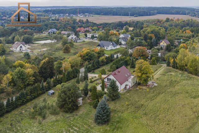 dom wolnostojący, 5 pokoi Kłodawa. Zdjęcie 2