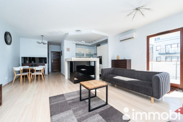 Mieszkanie 3-pokojowe Warszawa Wilanów, ul. Sarmacka. Zdjęcie 1