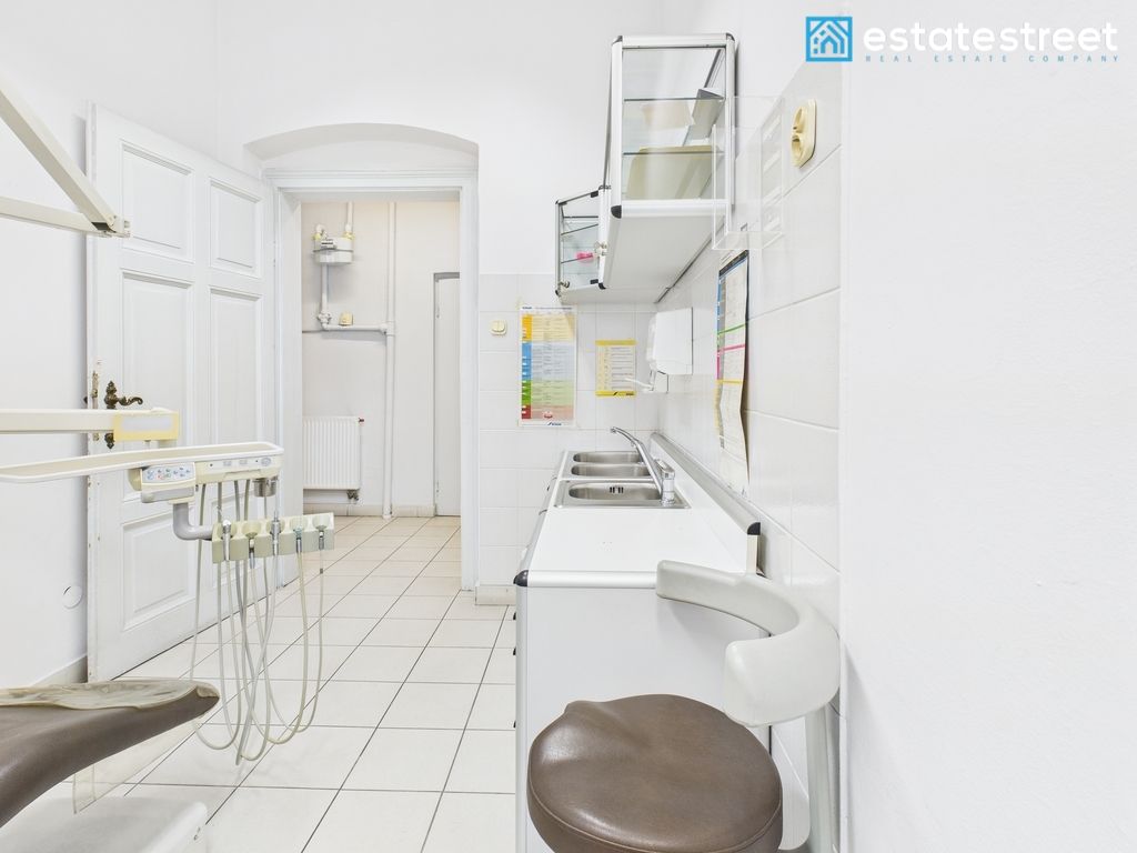 Mieszkanie 4-pokojowe Katowice Śródmieście, ul. Henryka Sienkiewicza. Zdjęcie 9