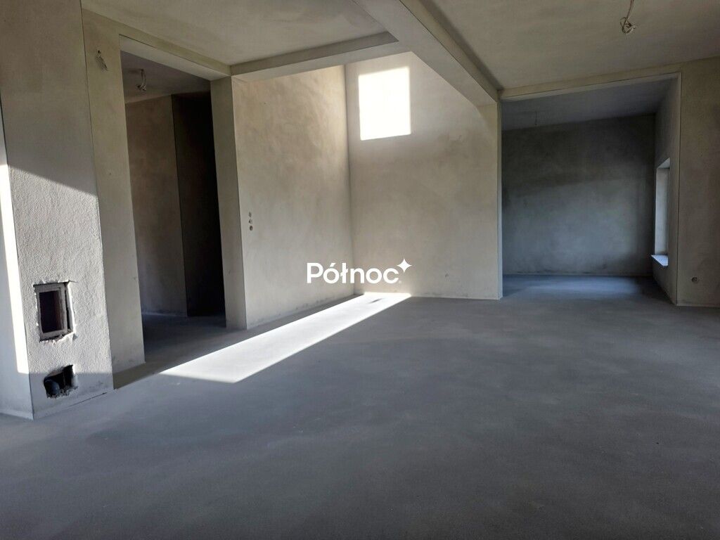 dom wolnostojący, 4 pokoje Kobylec. Zdjęcie 3