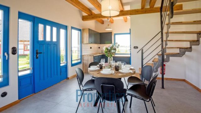 dom wolnostojący, 9 pokoi Rowy. Zdjęcie 6