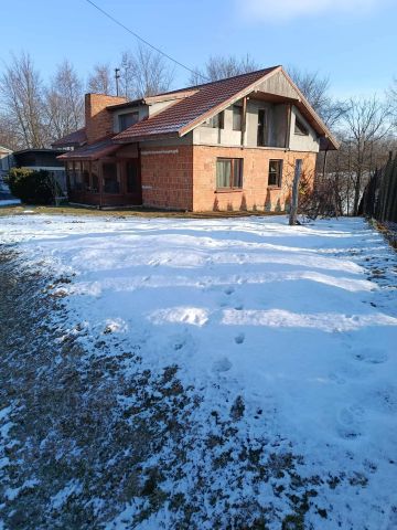 dom wolnostojący, 6 pokoi Dominikowice, brak. Zdjęcie 1