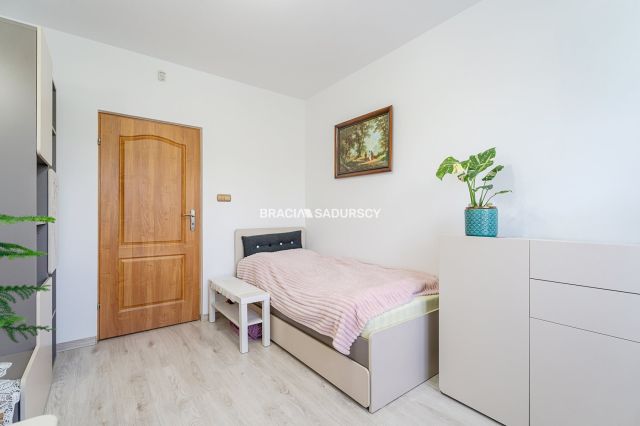 dom wolnostojący, 7 pokoi Mucharz. Zdjęcie 7