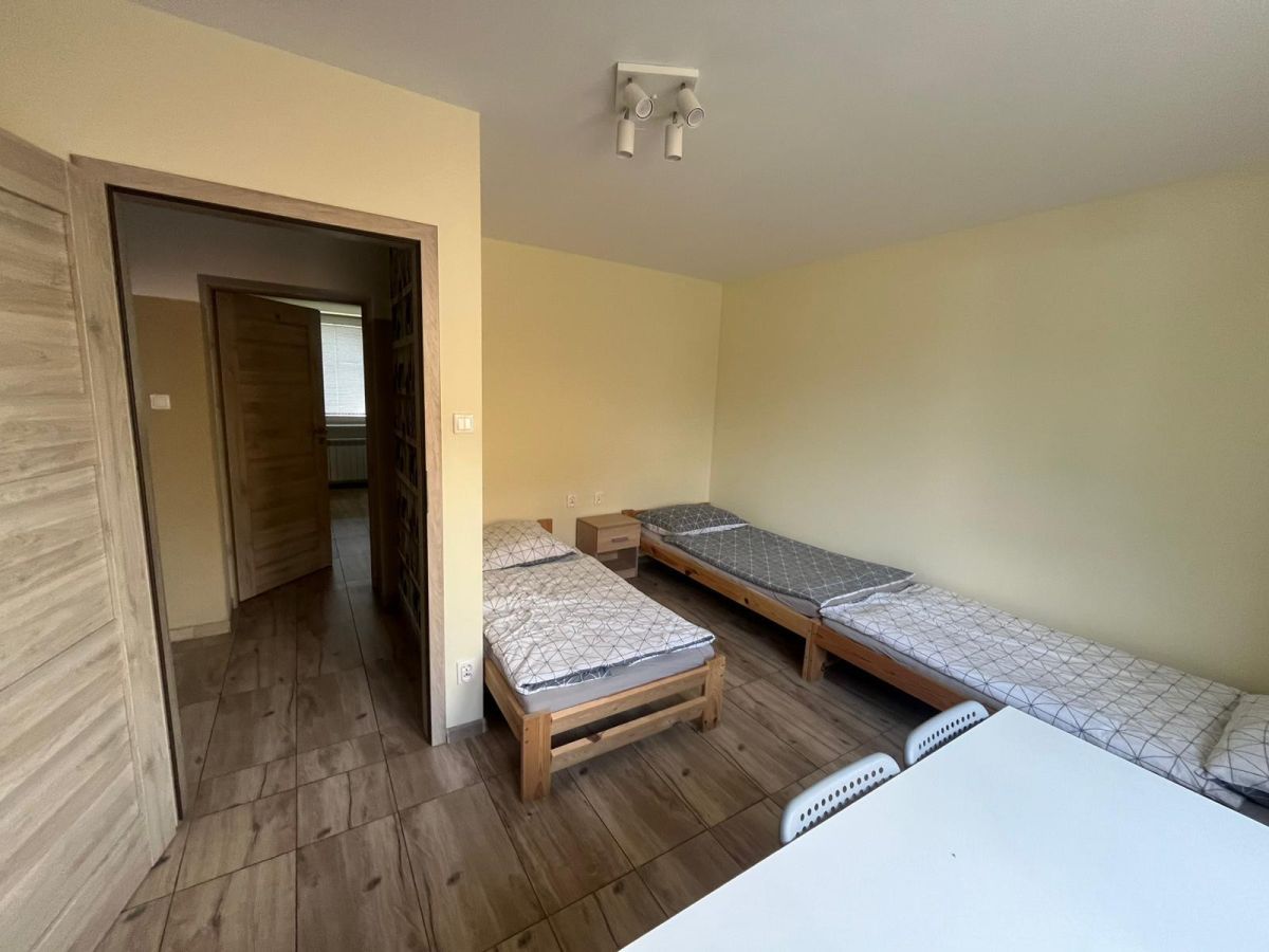 dom wolnostojący, 6 pokoi Ksawerów. Zdjęcie 2