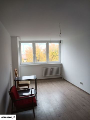 Mieszkanie 3-pokojowe Oława, pl. marsz. Józefa Piłsudskiego. Zdjęcie 1
