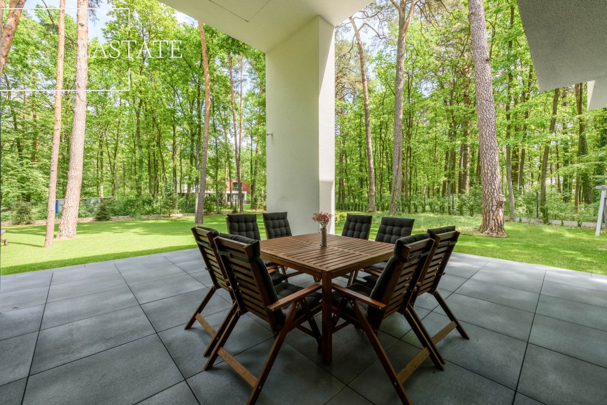 dom wolnostojący, 5 pokoi Sękocin-Las. Zdjęcie 5