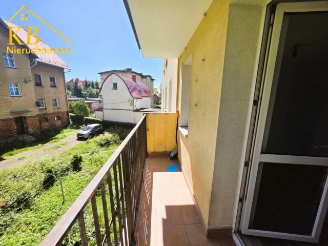 Mieszkanie 3-pokojowe Wałbrzych Biały Kamień. Zdjęcie 13