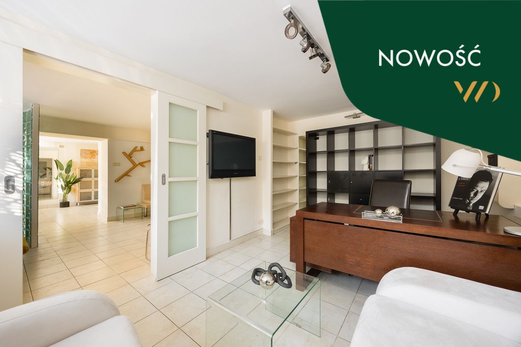 Biuro Warszawa Praga-Południe, ul. Królowej Aldony. Zdjęcie 1