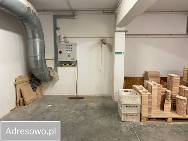 Hala/magazyn Krzywe. Zdjęcie 13