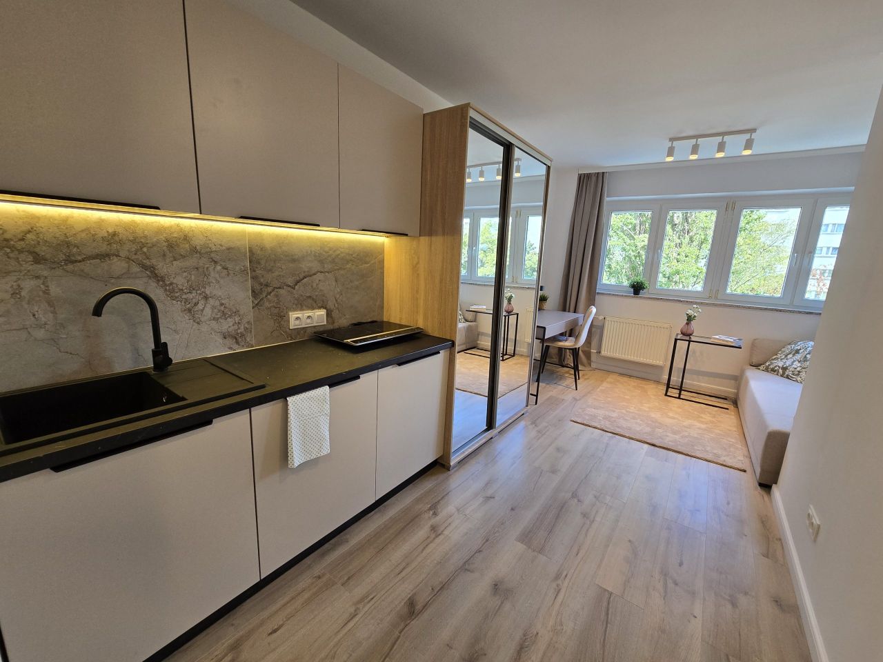 Mieszkanie 2-pokojowe Warszawa Bielany, ul. Tadeusza Gajcego. Zdjęcie 15