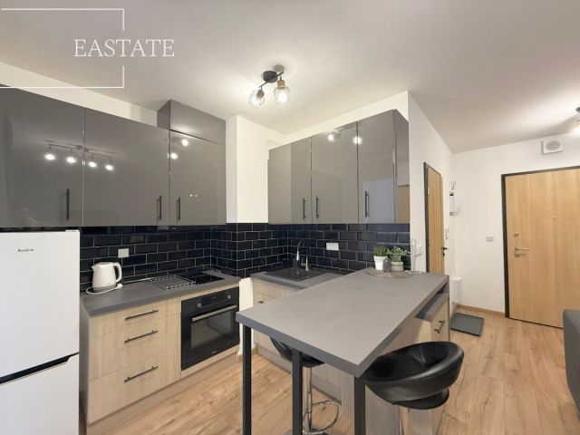 Mieszkanie 1-pokojowe Warszawa Włochy, ul. Wiktoryn. Zdjęcie 2