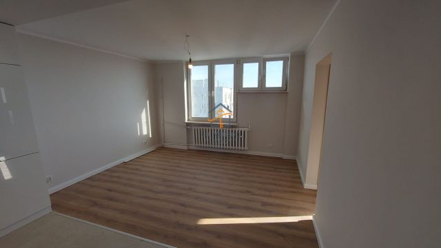 Mieszkanie 3-pokojowe Kraków Nowa Huta. Zdjęcie 1