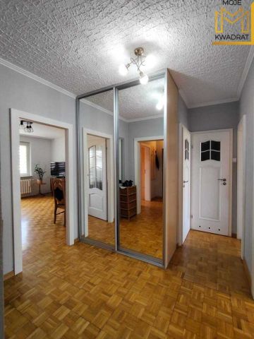 Mieszkanie 5-pokojowe Bełchatów. Zdjęcie 7