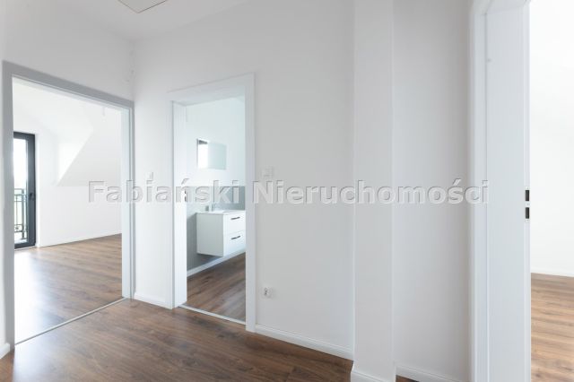 bliźniak, 5 pokoi Jasin. Zdjęcie 18
