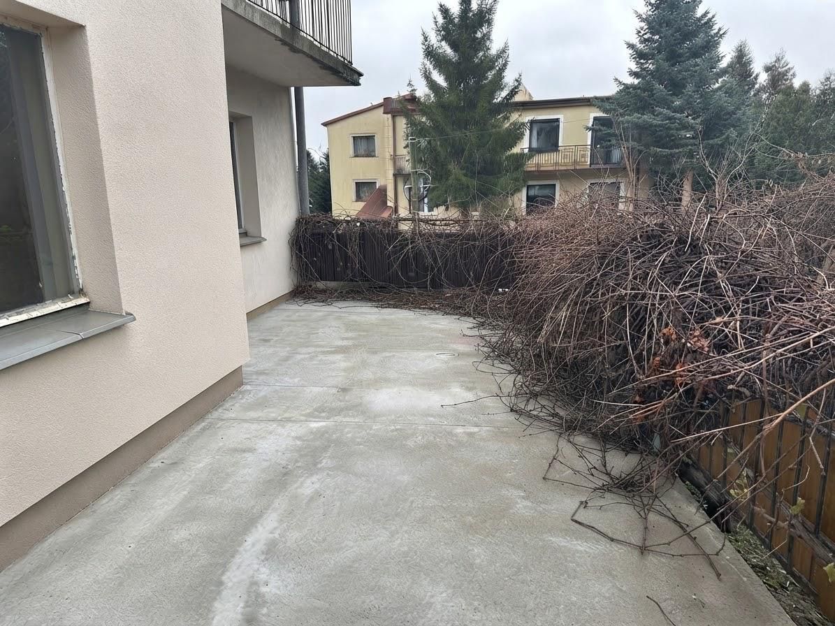bliźniak, 5 pokoi Kielce KSM, ul. Zbigniewa Herberta. Zdjęcie 3