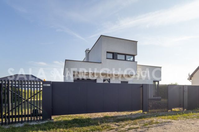 dom wolnostojący, 4 pokoje Strzelce Górne. Zdjęcie 4