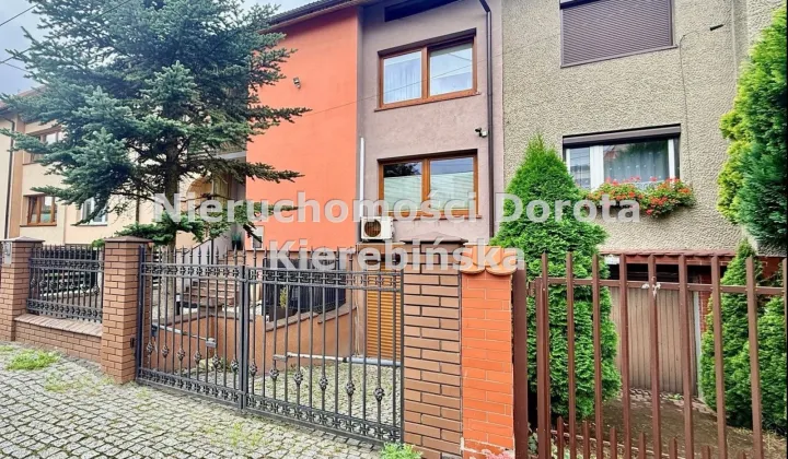 dom szeregowy, 4 pokoje Tomaszów Mazowiecki, ul. 11 Listopada